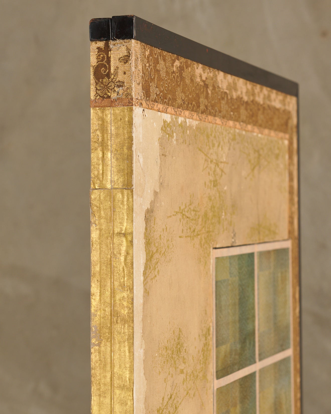 JAPANESE 2-PANEL GOLD LEAF FOLDING SCREEN WITH WINDOW